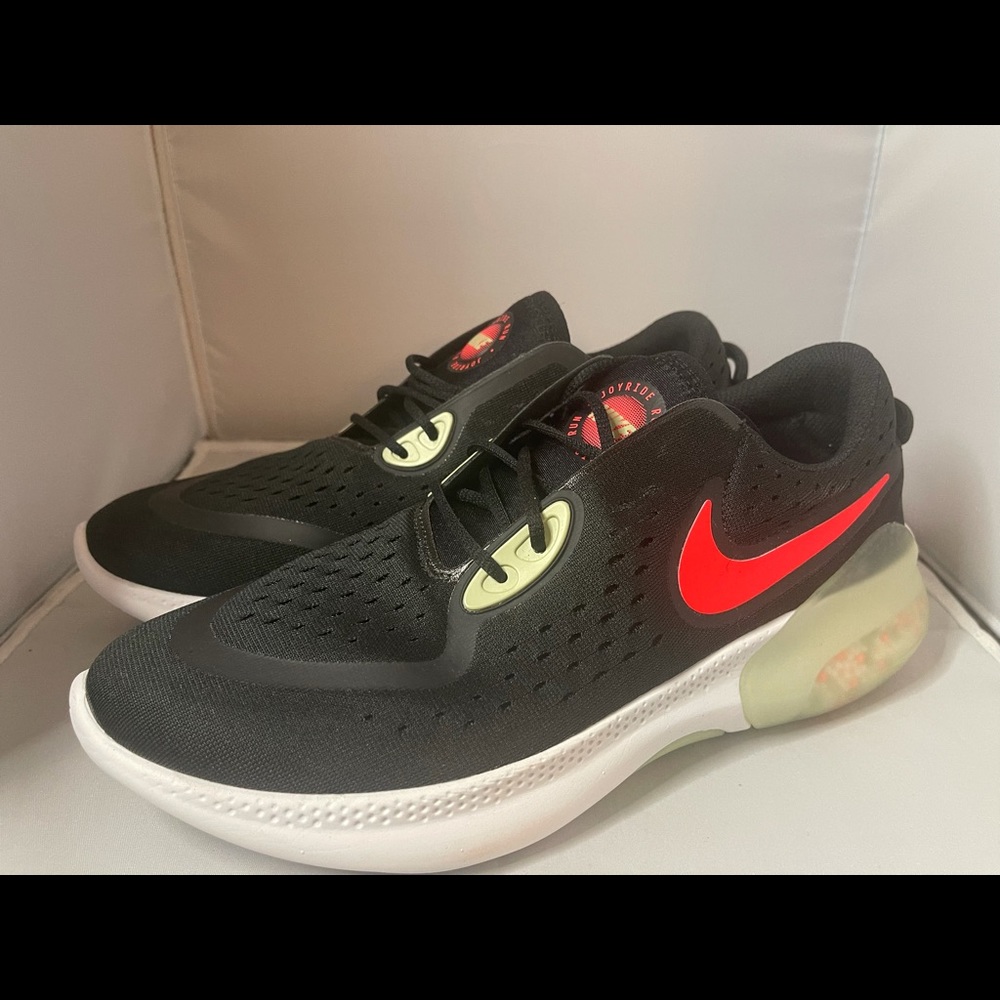 Nike Joyride Dual Run sneakers size 10